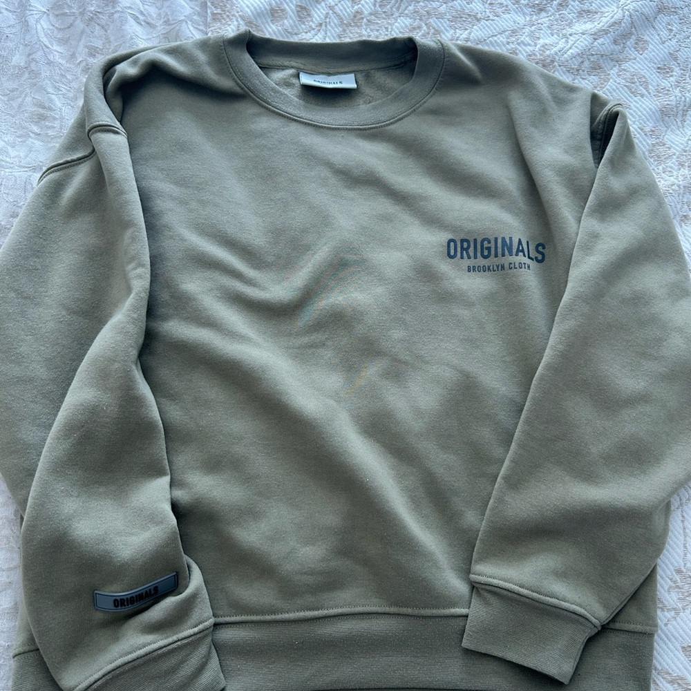 Originals Brooklyn men’s sweater size m